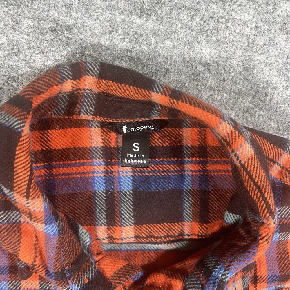 Cotopaxi Men's Small Heavyweight Organic Cotton Flannel Shirt Blue/Red Plaid - Picture 4 of 12